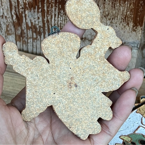 Saint Andrews Abbey ceramics tennis angel ornament - Picture 2 of 2